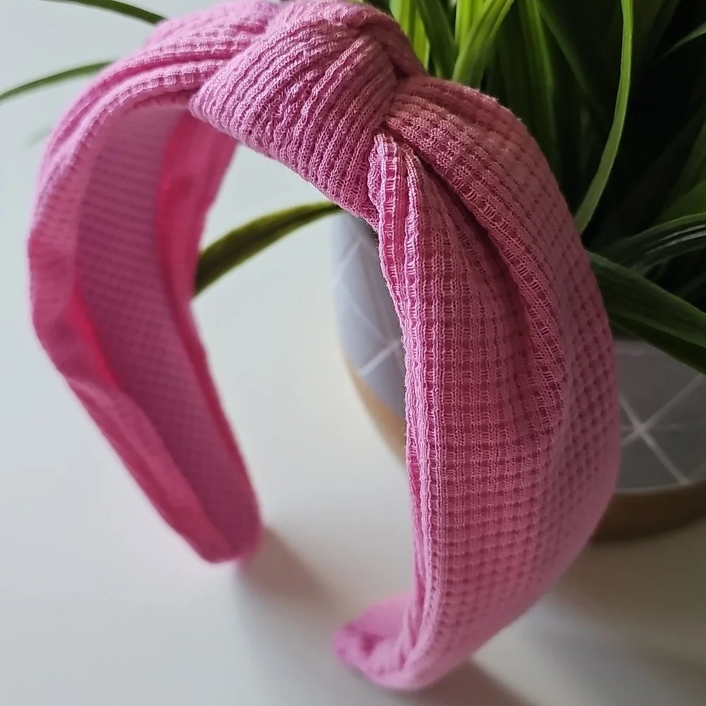 NWOT Pink Top Knot Headband